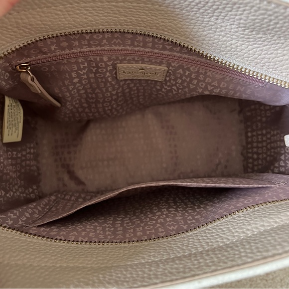 Kate Spade Purse - Picture 5 of 6